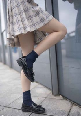 年轻妈妈的朋友_琪琪电影国产在线观看